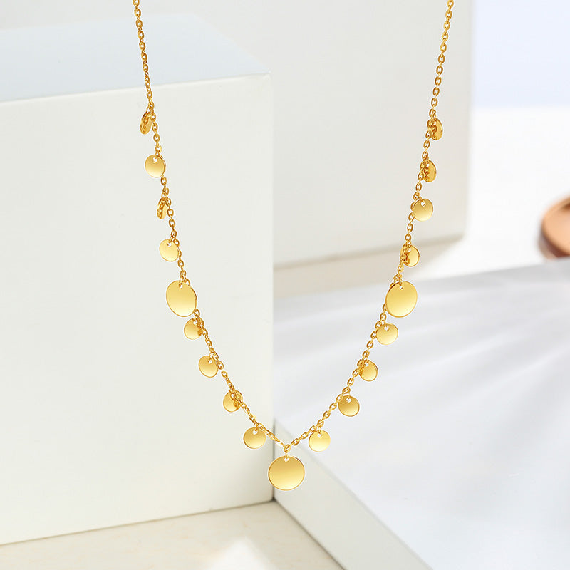 Collier pendentif disque en or 18 carats de SUNFEEL : une chaîne de clavicule chic et élégante pour votre petite amie à la mode