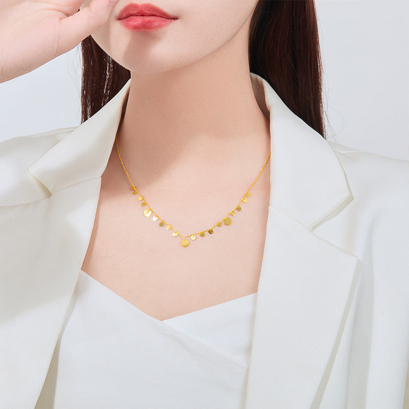 Collier pendentif disque en or 18 carats de SUNFEEL : une chaîne de clavicule chic et élégante pour votre petite amie à la mode