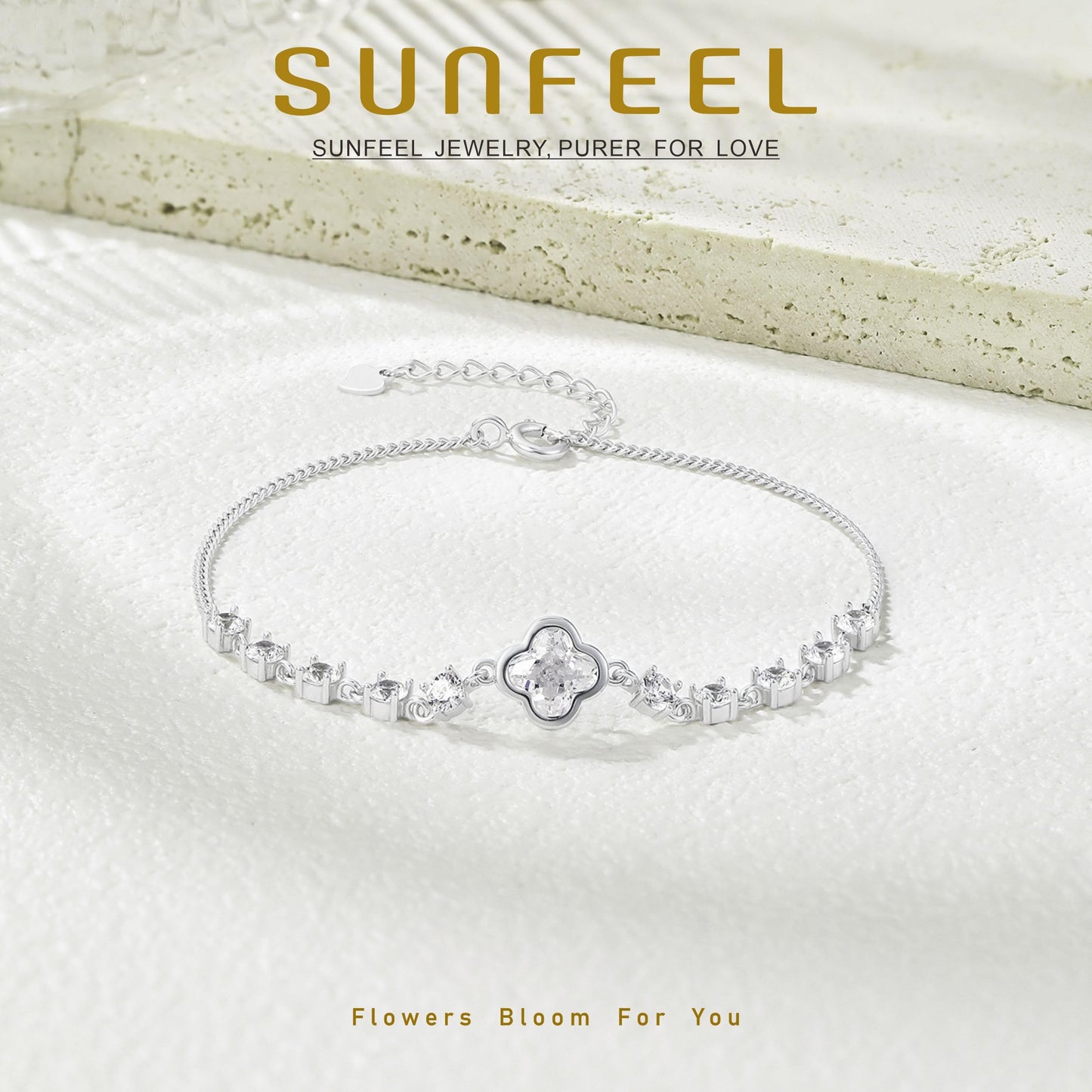 SUNFEEL 4-Leaf Clover Bracelet for Women, Lucky Charm Dainty Flower Bracelet, Elegant Adjustable Jewelry Gift for Her, Birthday, Valentine's Day, Everyday Wear